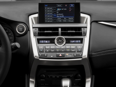 2016 Lexus NX 200t FWD 4dr