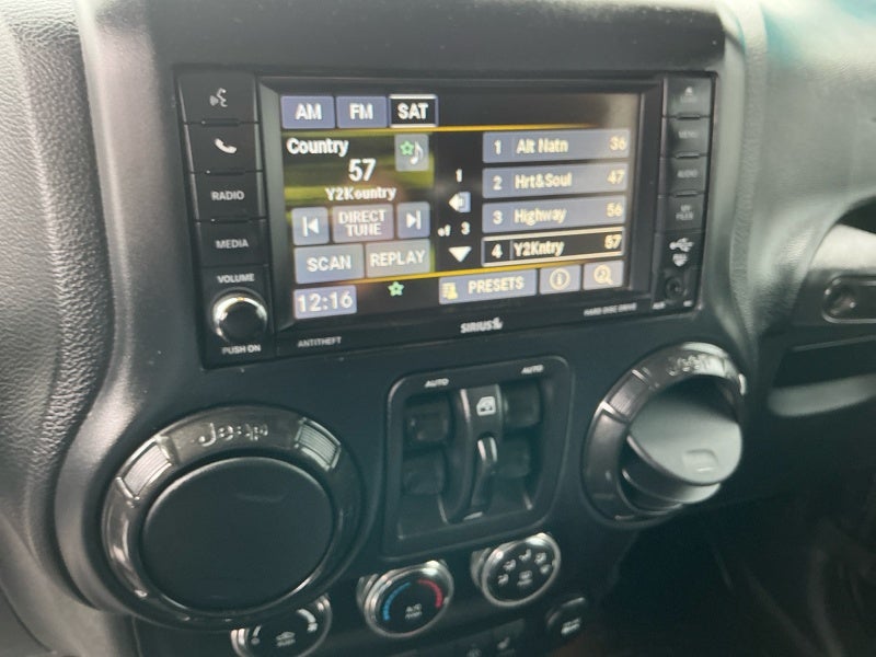 2017 Jeep Wrangler Unlimited Smoky Mountain