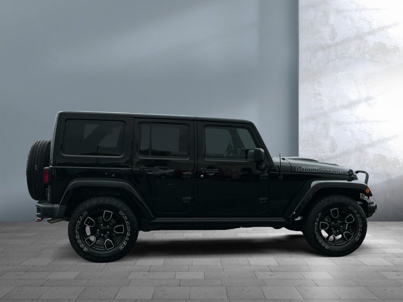 2017 Jeep Wrangler Unlimited Smoky Mountain