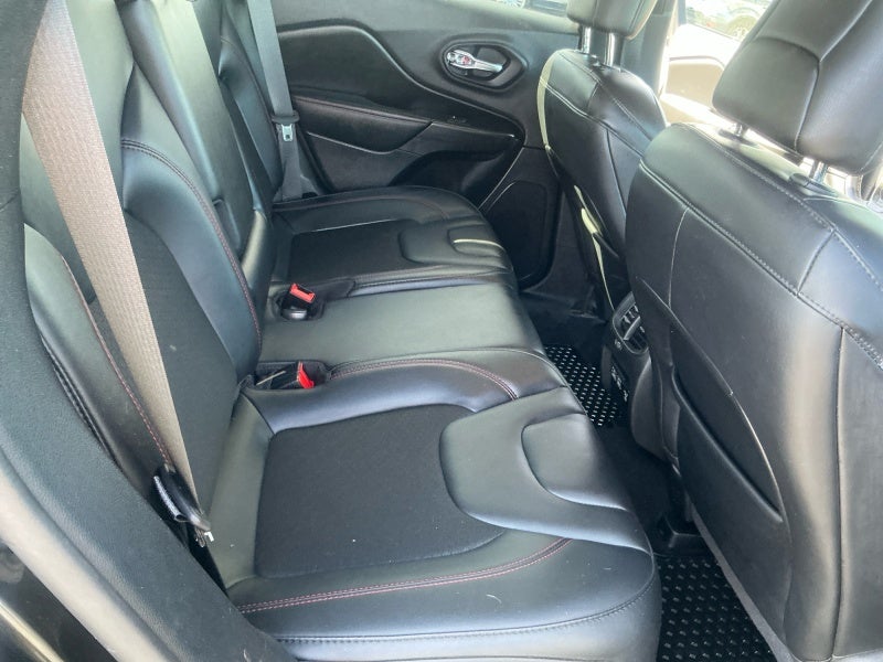 2021 Jeep Cherokee Trailhawk