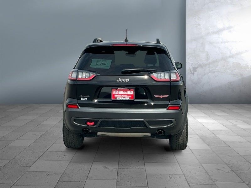 2022 Jeep Cherokee Trailhawk