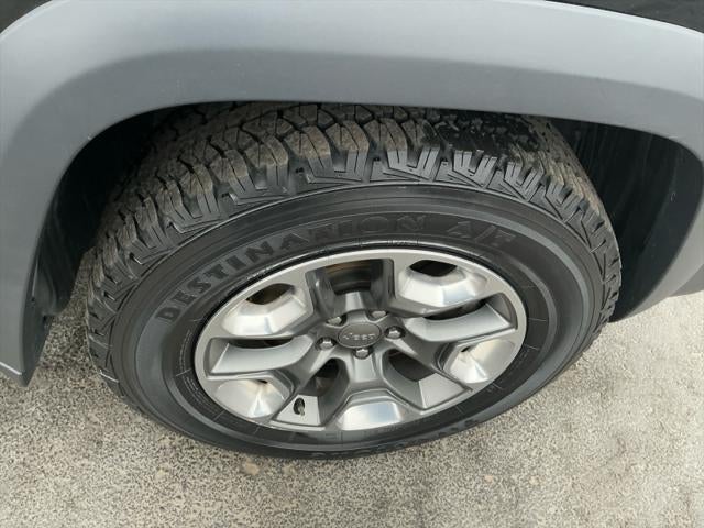 2019 Jeep Cherokee Trailhawk Elite