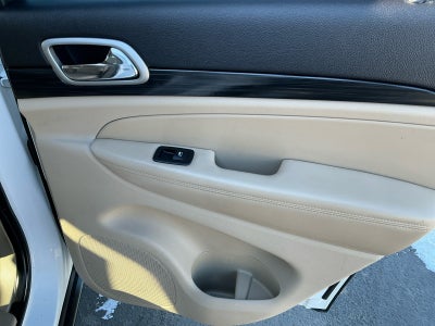 2020 Jeep Grand Cherokee Laredo E