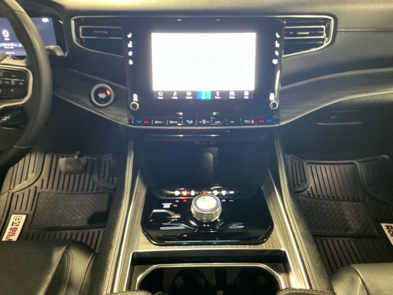 2023 Jeep Wagoneer Series II