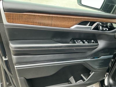 2024 Jeep Grand Wagoneer L 4x4