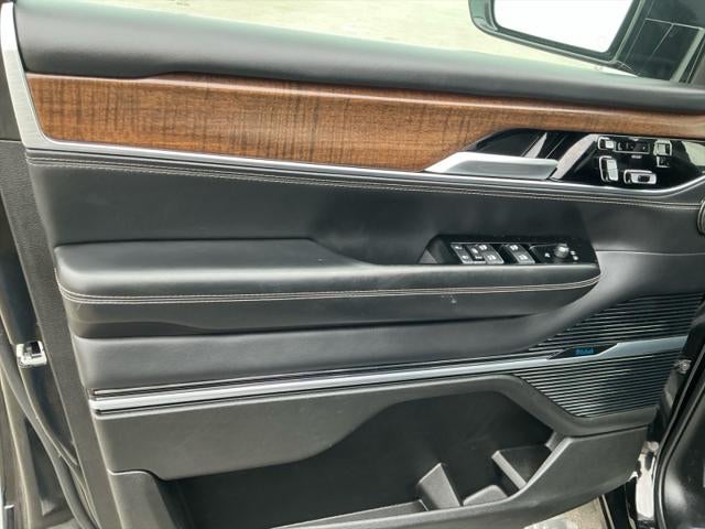 2024 Jeep Grand Wagoneer L 4x4