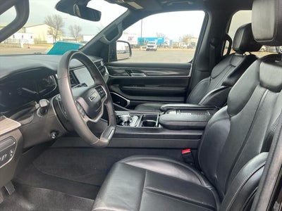 2022 Jeep Wagoneer Series III