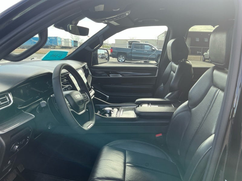 2022 Jeep Wagoneer Series III