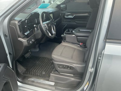 2025 Chevrolet Silverado RST