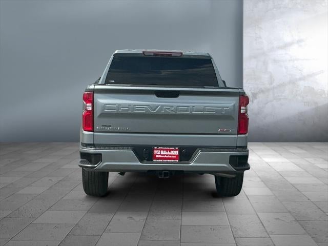 2025 Chevrolet Silverado RST