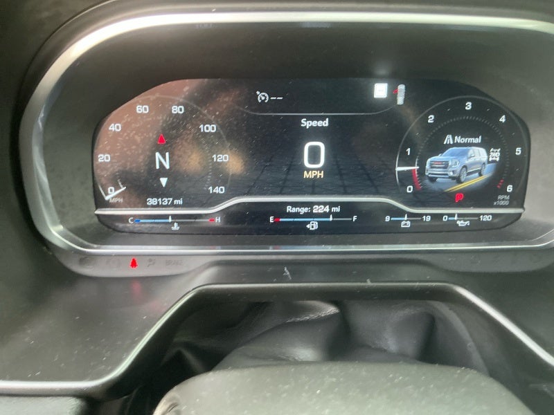 2022 GMC Yukon SLT