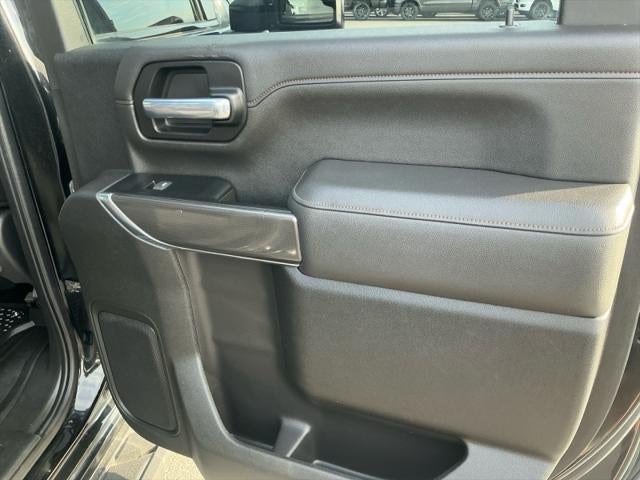 2022 GMC Sierra HD AT4