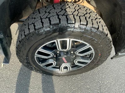 2022 GMC Sierra HD AT4