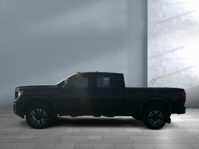 2022 GMC Sierra HD AT4