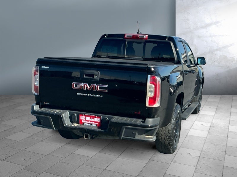 2022 GMC Canyon 4WD AT4 w/Leather