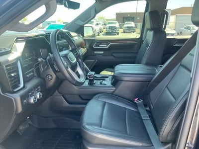 2025 GMC Sierra Denali