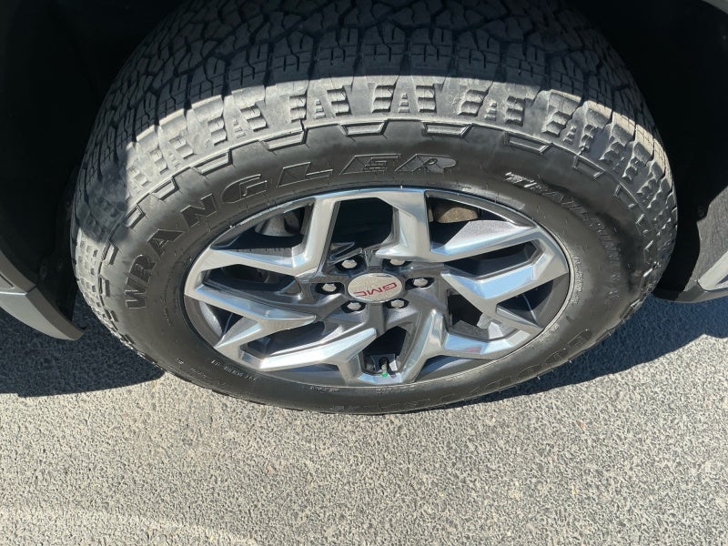 2023 GMC Sierra 1500 SLE