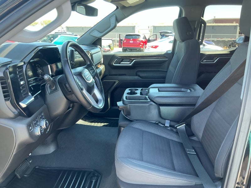 2023 GMC Sierra 1500 SLE