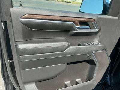 2023 GMC Sierra SLE