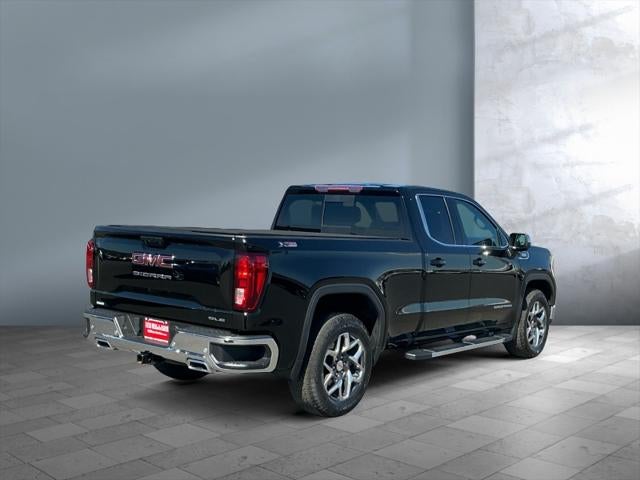 2023 GMC Sierra SLE