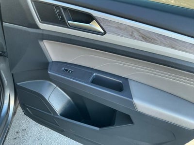 2021 Volkswagen Atlas Cross Sport 2.0T SE w/Technology