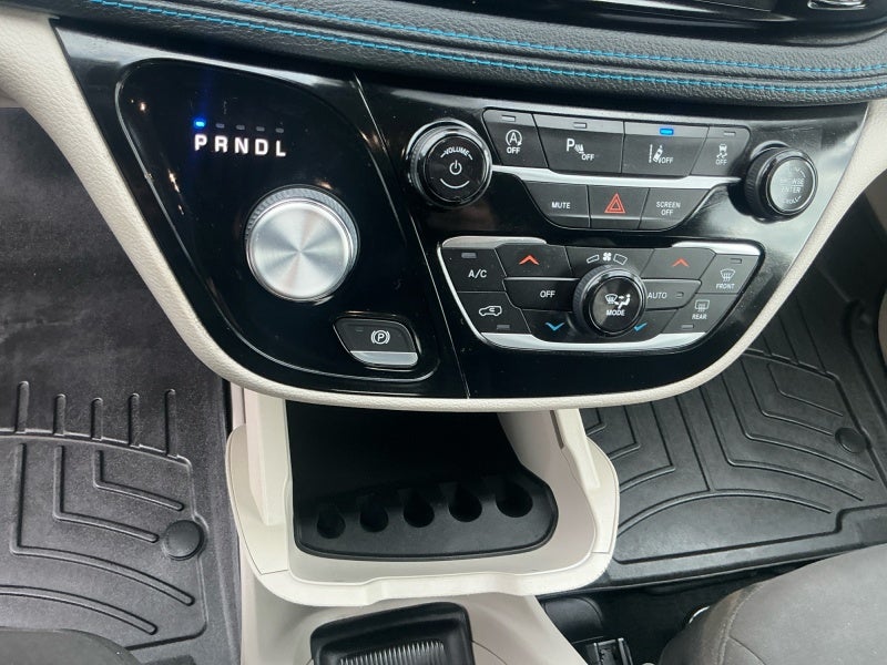 2021 Chrysler Pacifica Touring