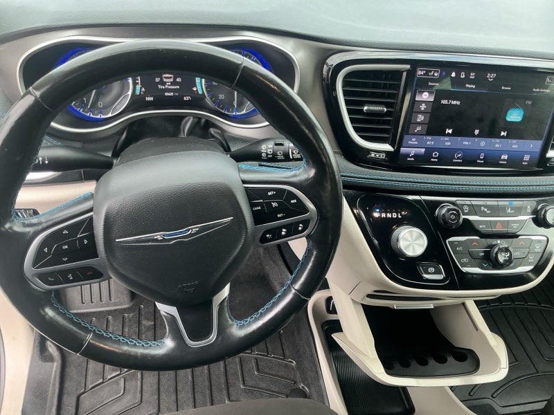 2021 Chrysler Pacifica Touring