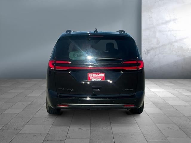 2025 Chrysler Pacifica Limited