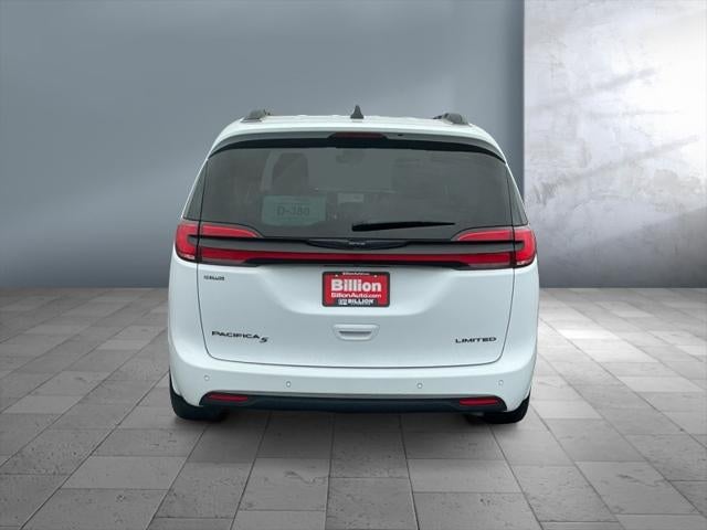 2025 Chrysler Pacifica Limited