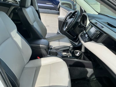 2017 Toyota RAV4 Limited