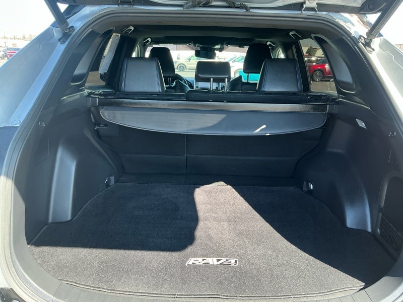 2019 Toyota RAV4 Hybrid XSE