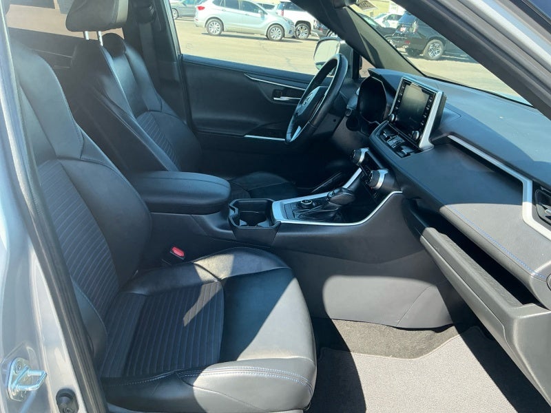 2019 Toyota RAV4 Hybrid XSE