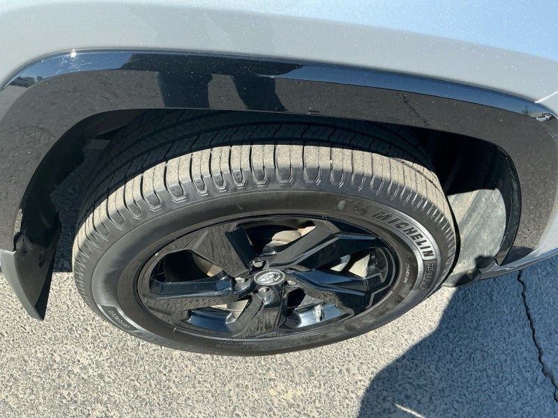 2019 Toyota RAV4 Hybrid XSE