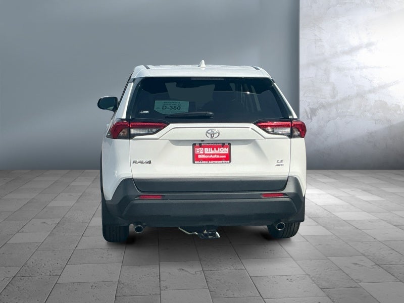 2025 Toyota RAV4 LE