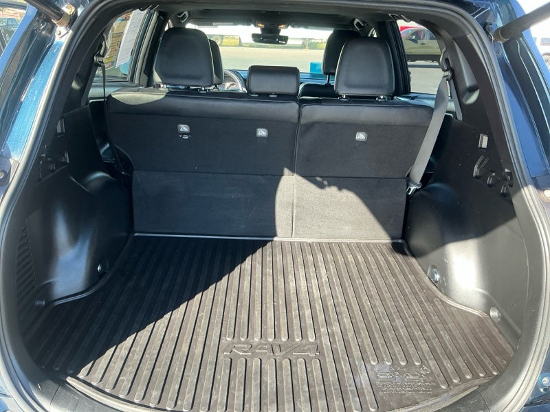 2018 Toyota RAV4 SE