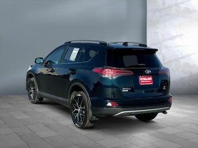 2018 Toyota RAV4 SE