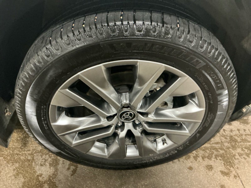 2023 Toyota RAV4 Limited