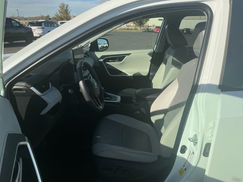 2023 Toyota RAV4 Limited