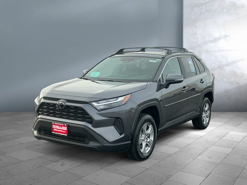 2025 Toyota RAV4 XLE AWD's photo