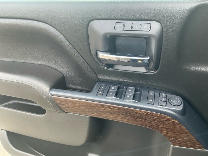 2017 GMC Sierra Denali