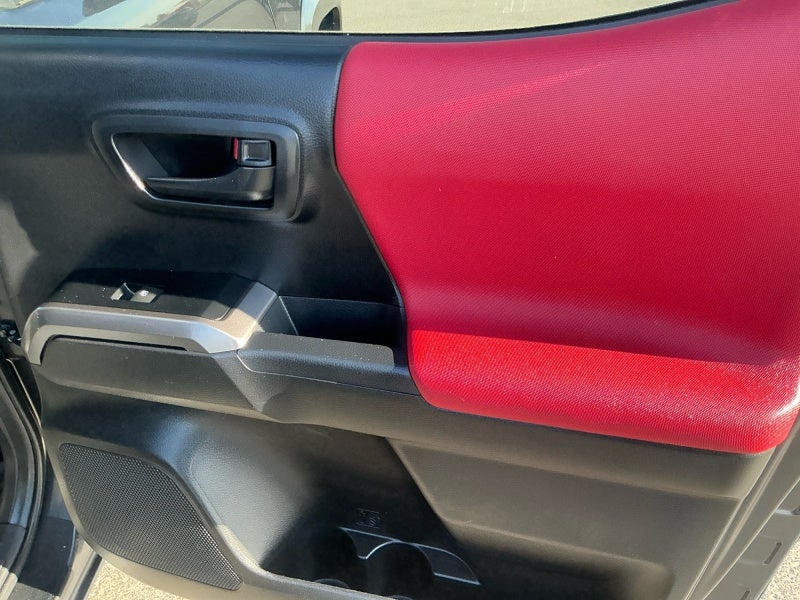 2023 Toyota TACOMA SR5 SR5