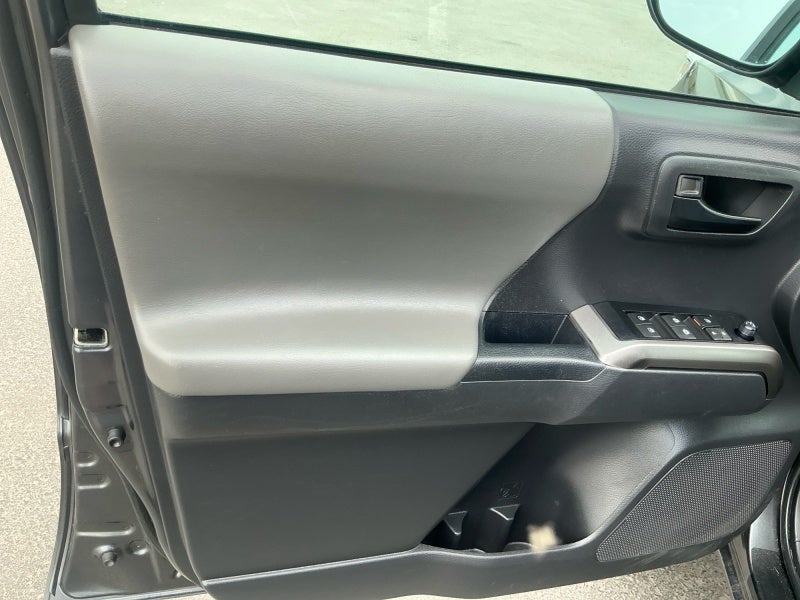 2023 Toyota Tacoma 4WD SR5