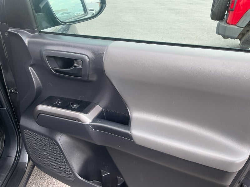 2023 Toyota Tacoma 4WD SR5