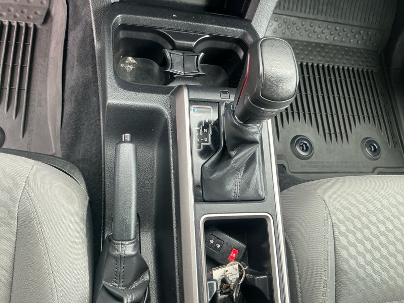 2023 Toyota TACOMA SR5 SR5