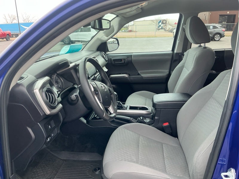 2023 Toyota TACOMA SR5 SR5