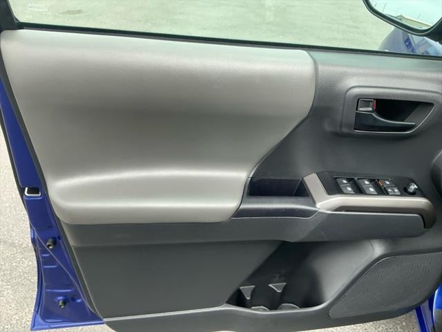 2023 Toyota TACOMA SR5 SR5