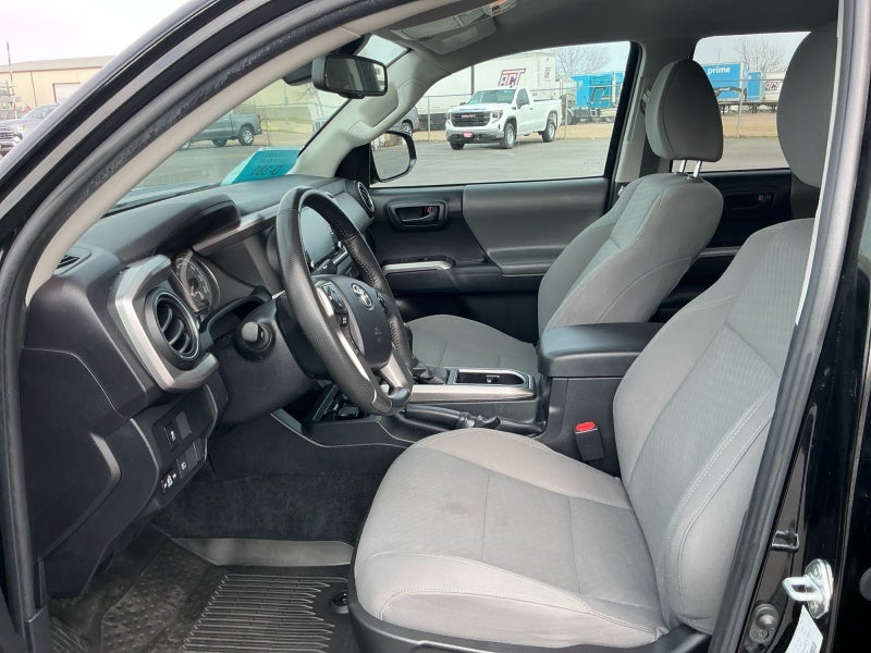 2023 Toyota TACOMA SR5 SR5