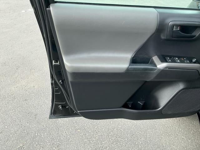 2023 Toyota TACOMA SR5 SR5