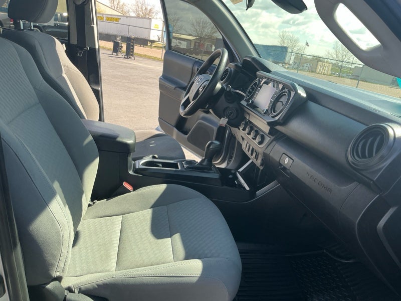 2020 Toyota TACOMA SR SR5