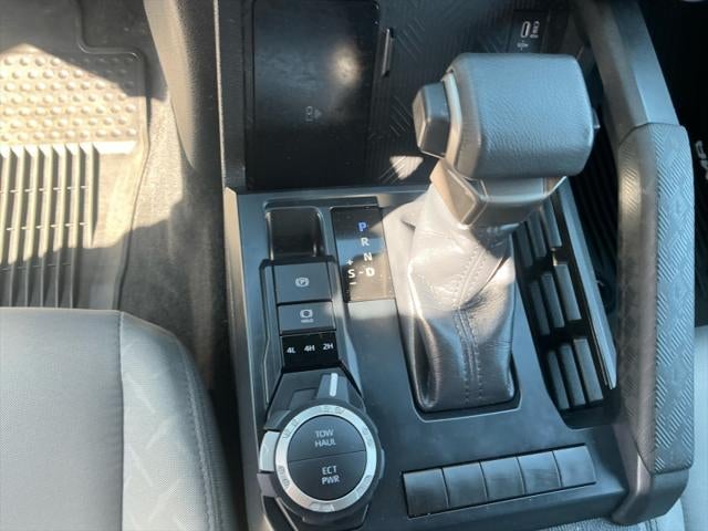 2025 Toyota TACOMA SR5 SR5